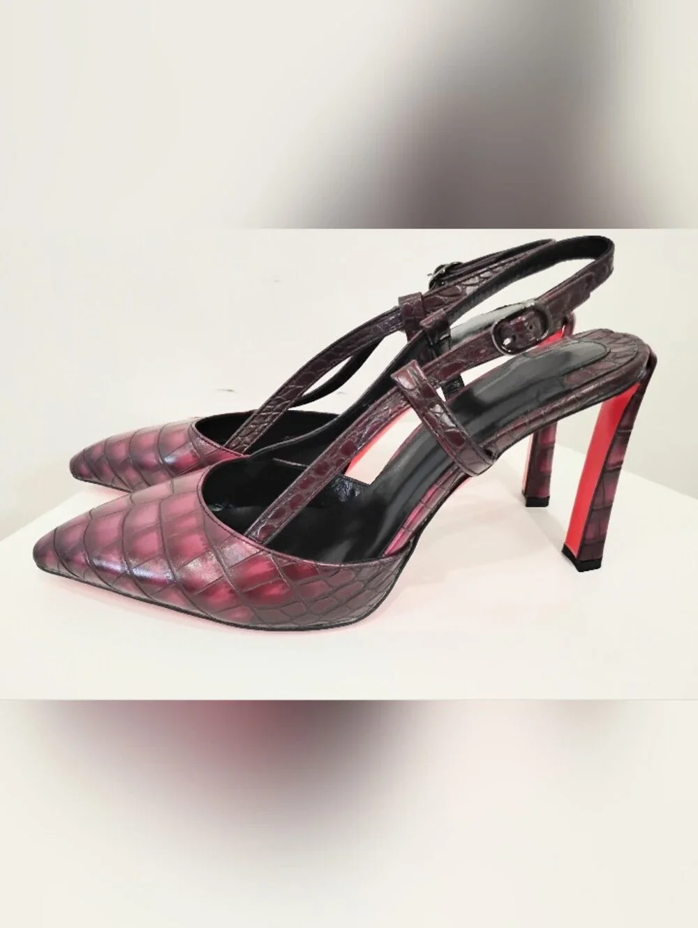 LOUBOUTIN INSPIRED SLING BACK HEELS NWOT